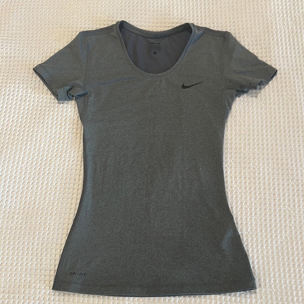Nike Pro Dri-fit Top